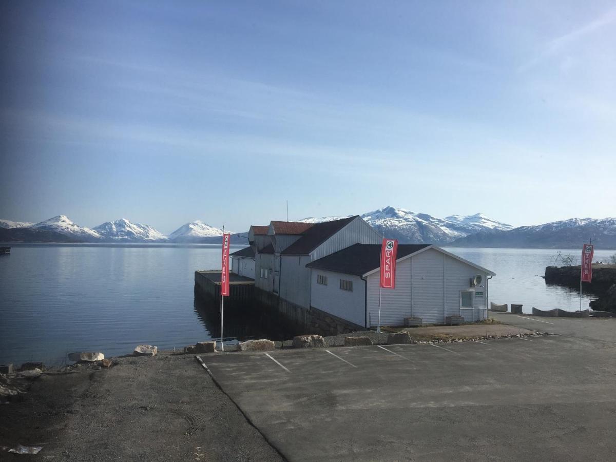 The Old Harbour Store Lodingen Extérieur photo
